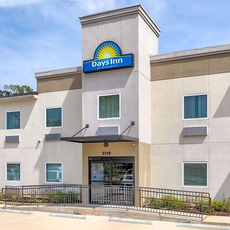 Days Inn By Wyndham Zachary La Экстерьер фото
